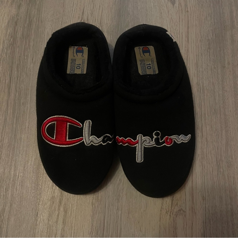 Champion women’s  Black Slippers